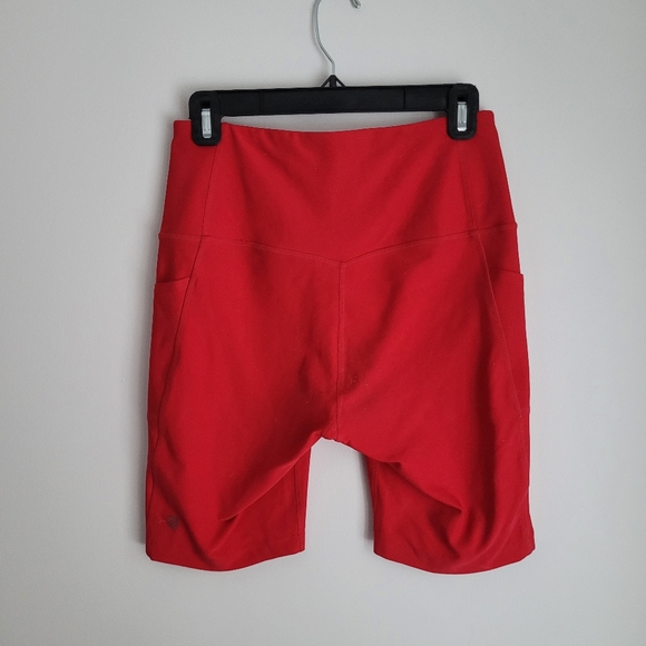 Red compression shorts - Picture 2 of 4